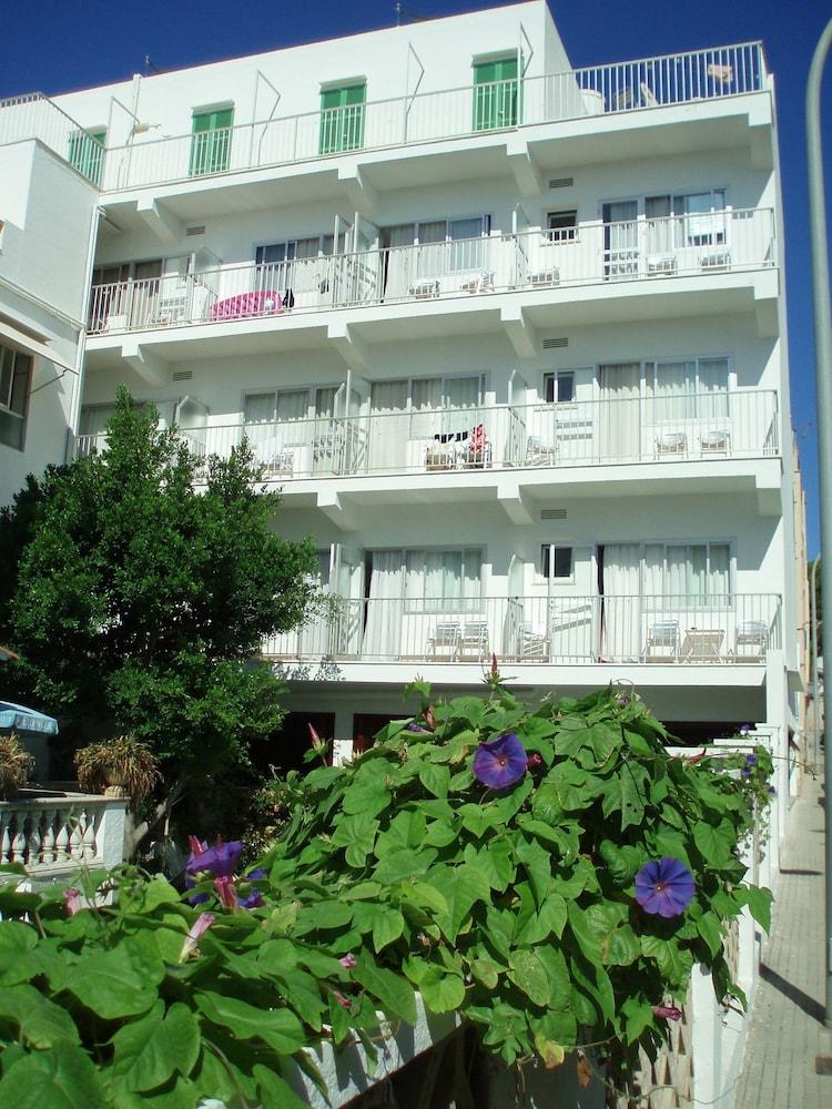 Hostal Cas Bombu Cala Ratjada  Εξωτερικό φωτογραφία