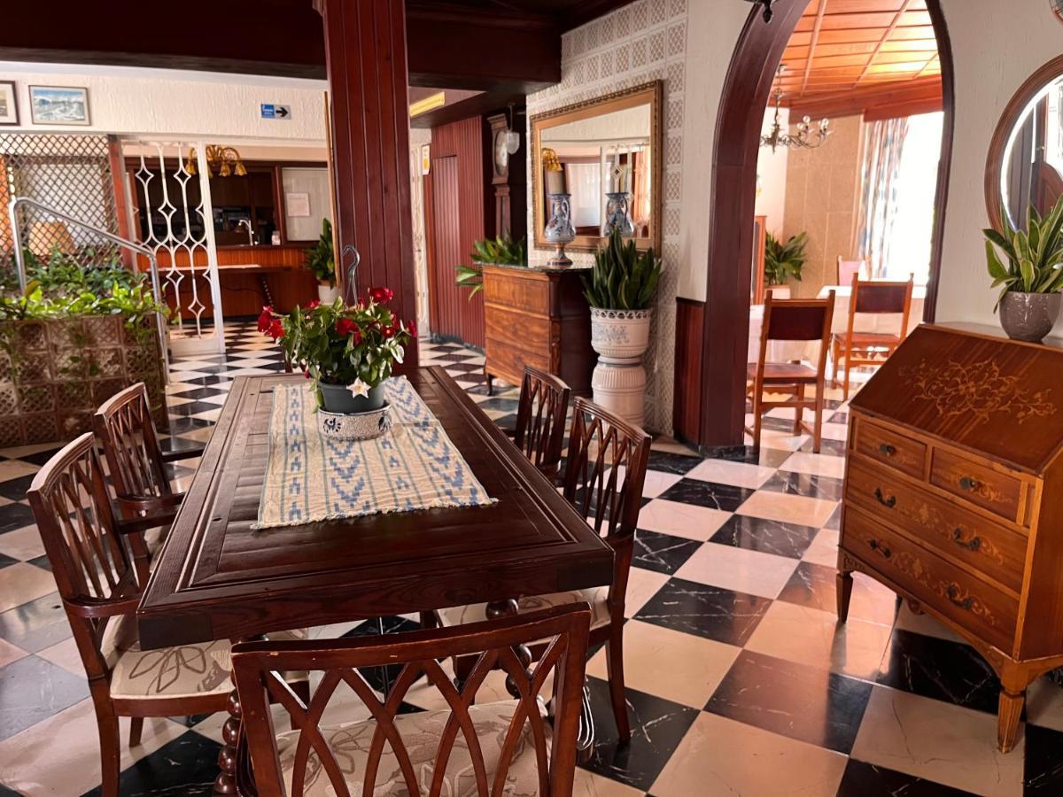 Hostal Cas Bombu Cala Ratjada  Εξωτερικό φωτογραφία