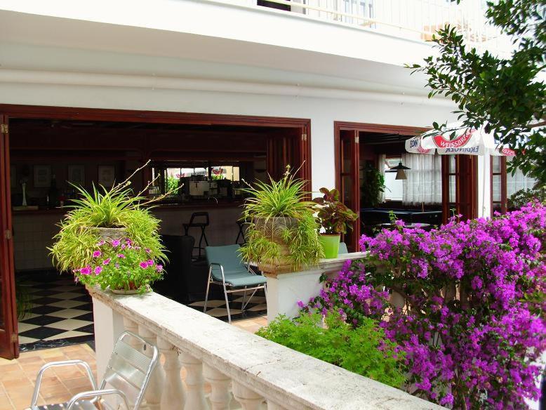 Hostal Cas Bombu Cala Ratjada  Εξωτερικό φωτογραφία