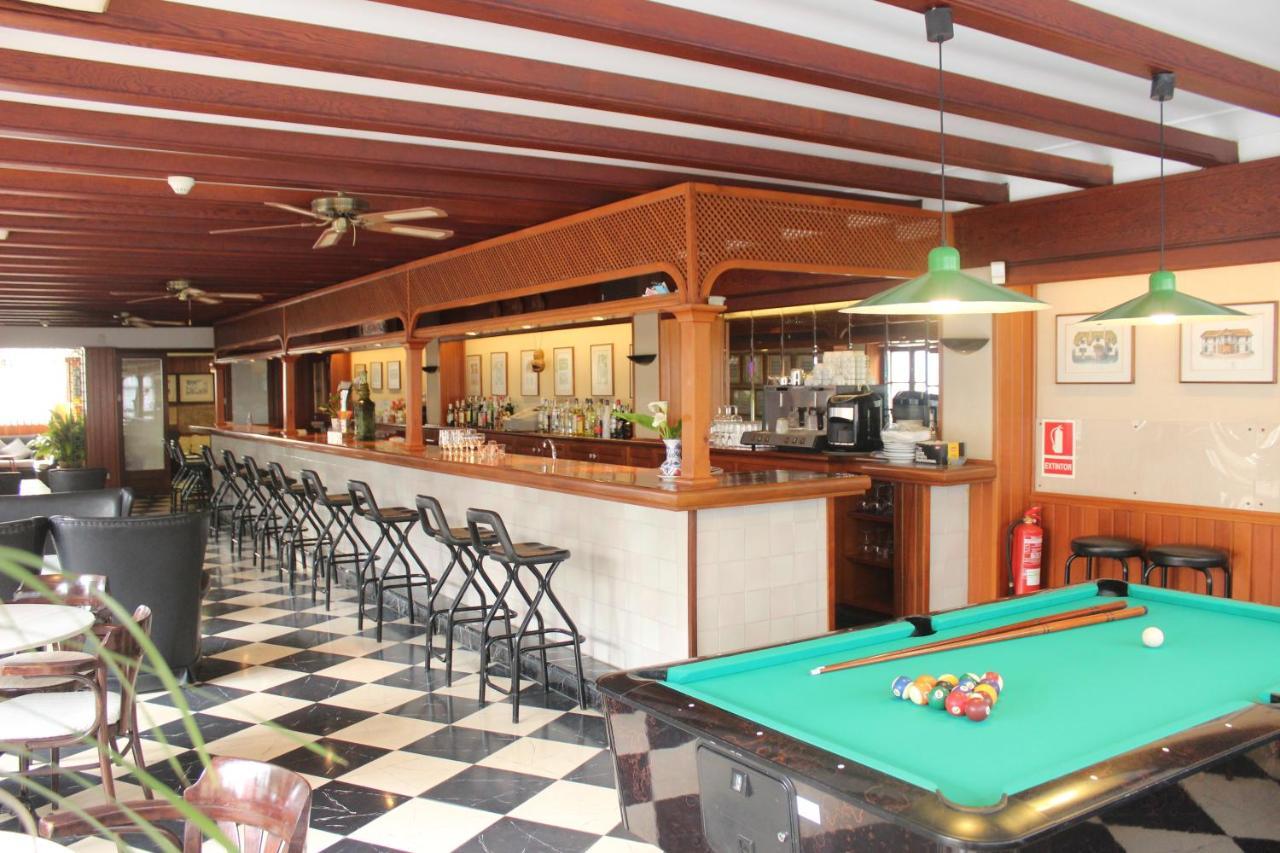 Hostal Cas Bombu Cala Ratjada  Εξωτερικό φωτογραφία